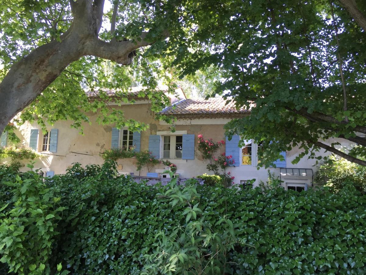 Montjoia Bed & Breakfast Le Thor Exterior photo
