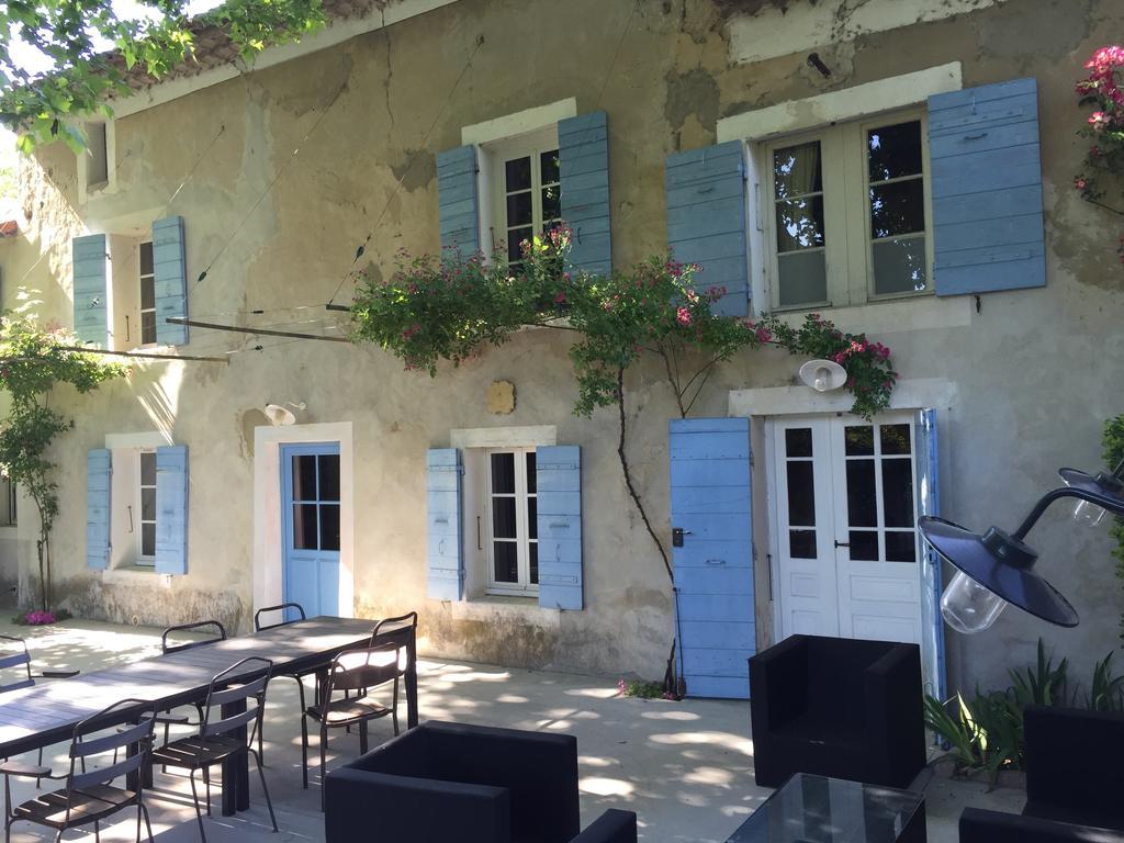 Montjoia Bed & Breakfast Le Thor Exterior photo